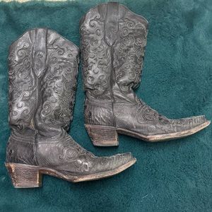 Cowboy boots
